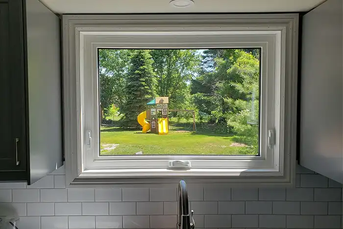awning window